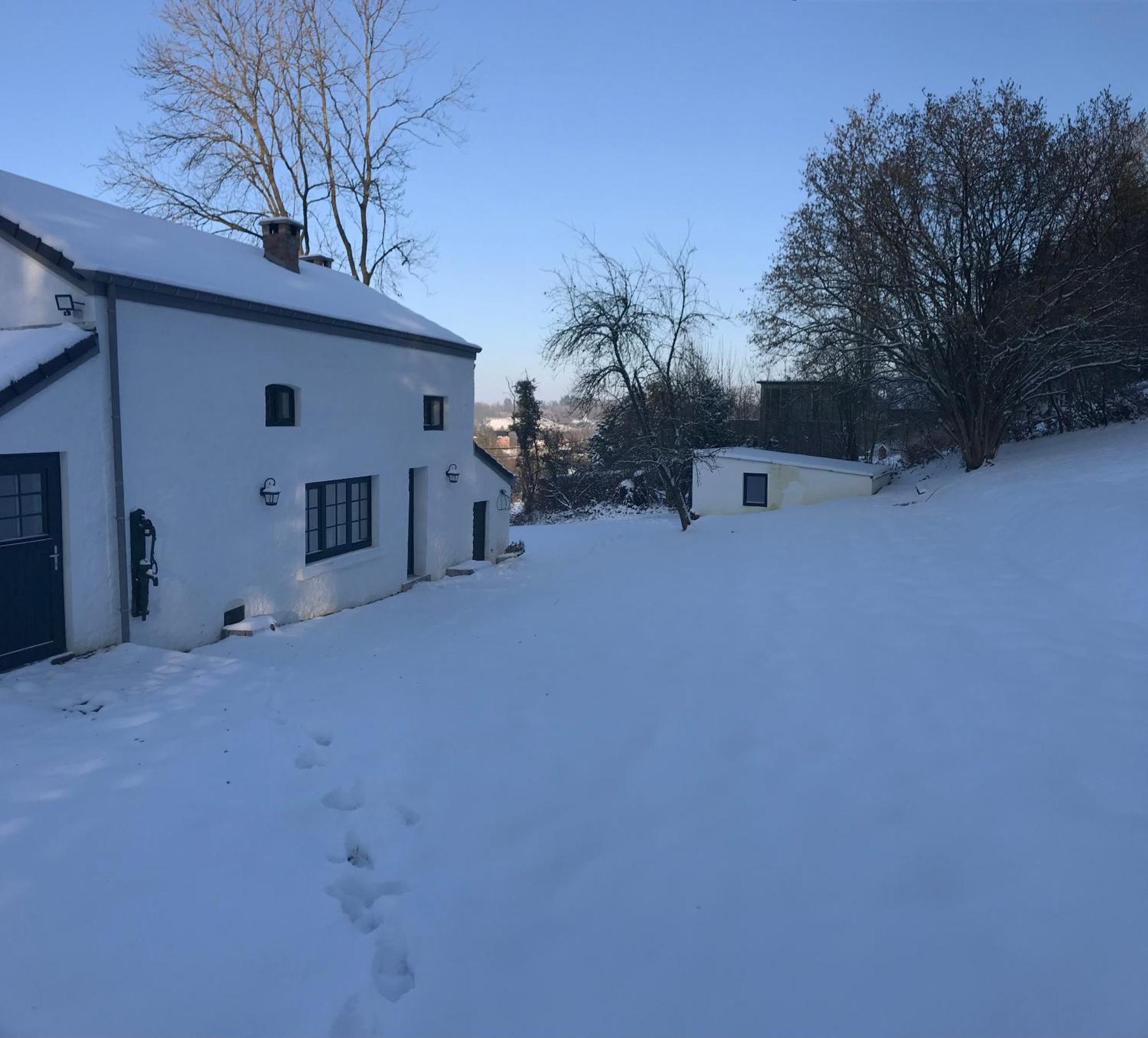 Wanze La Petite Maison Blanche المظهر الخارجي الصورة